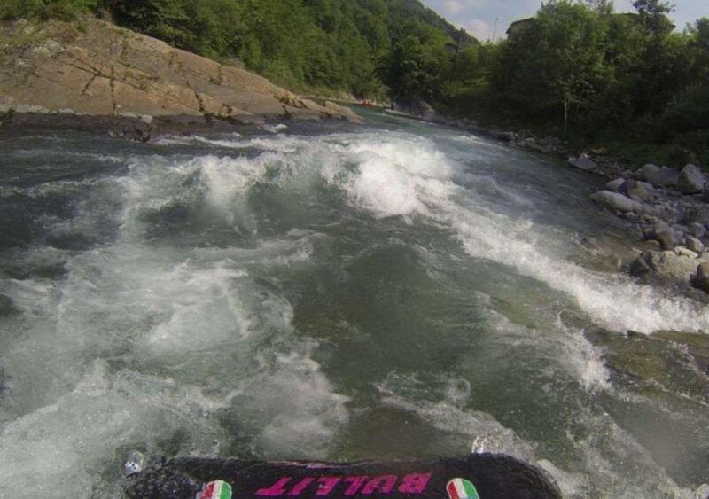 adrenaline-hydrospeed-in-brembana-valley