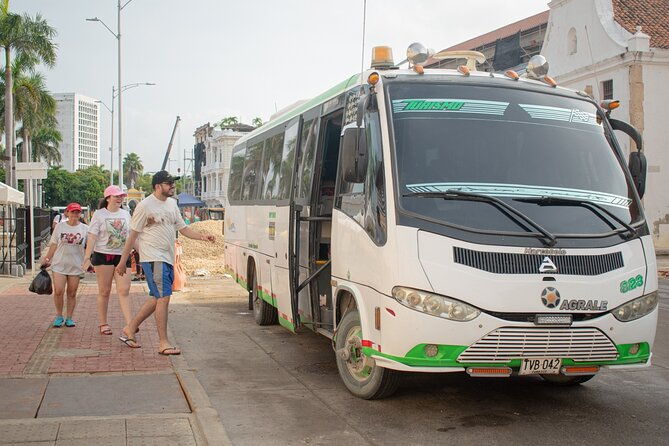 adventure-a-beach-day-to-baru-lunch-and-pickup-in-cartagena
