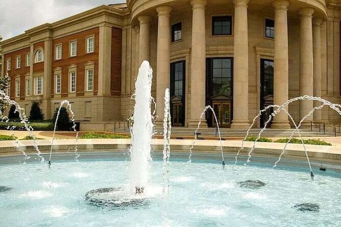 adventurous-walking-tour-of-university-of-alabama