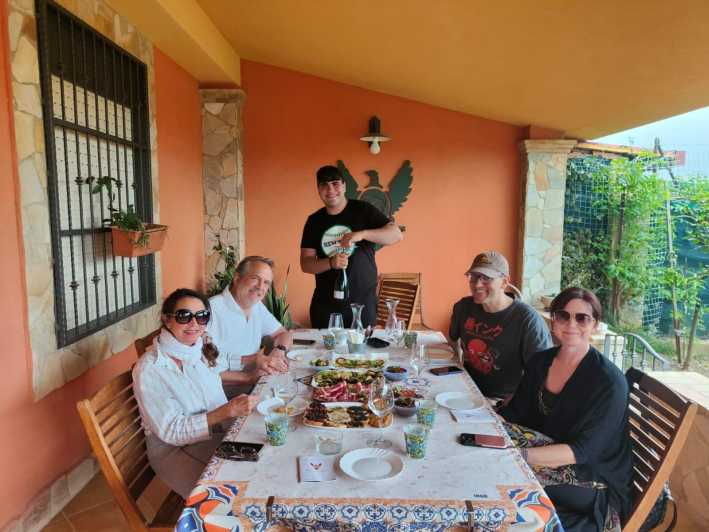 agrigento-wine-tasting-and-walk-in-the-vineyards