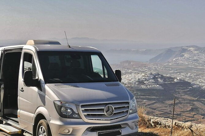 airport-port-and-hotel-private-transfer-in-santorini