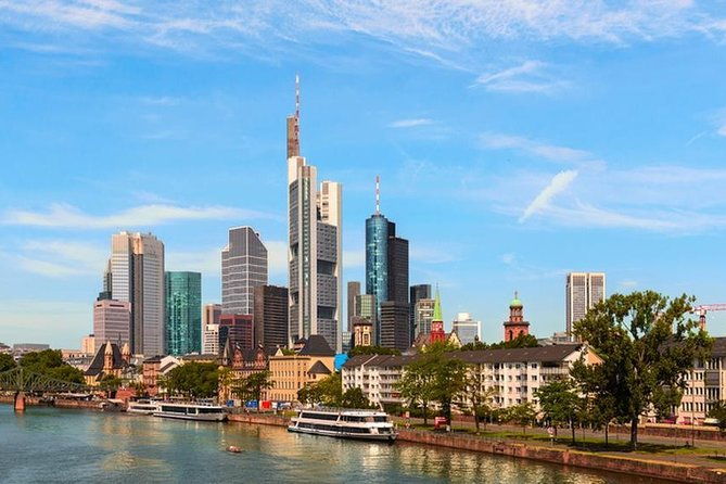 airport-transfer-frankfurt-to-airport-fra-by-business-car