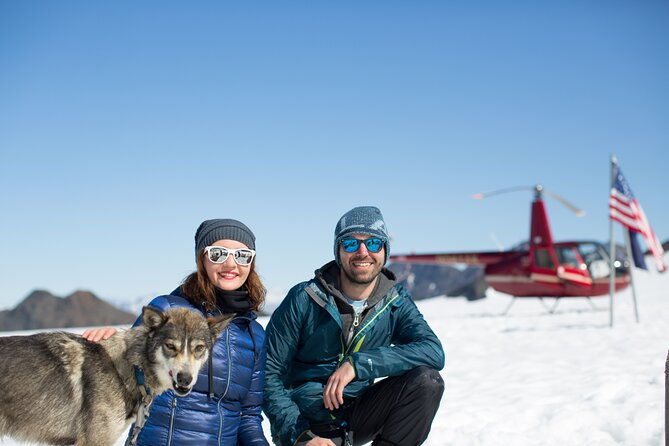 alaska-helicopter-and-glacier-dogsled-tour-seward-area