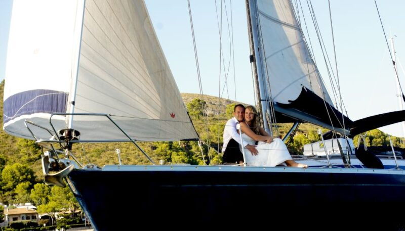 alcudia-romantic-sailing-trip-with-diner-for-2