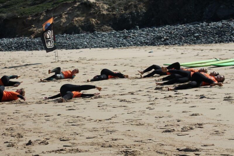 algarve-group-surfing-lesson
