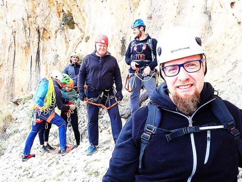 alicante-via-ferrata-del-ponoig-guided-trek-and-climb