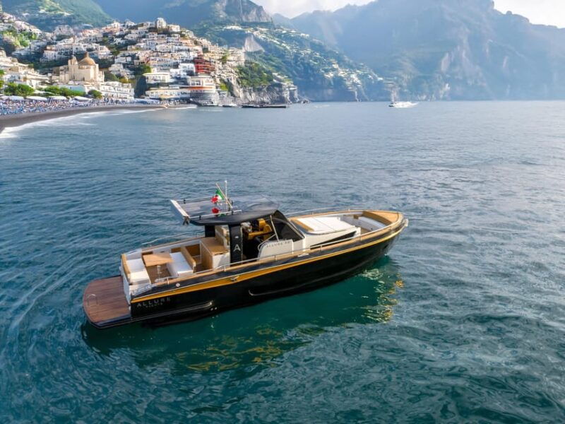 amalfi-coast-romantic-sunset-cruise-with-music-cocktails