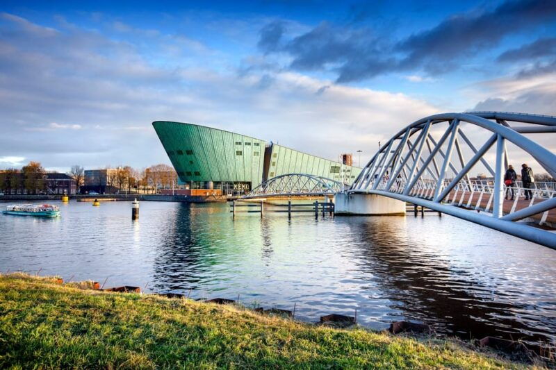 amsterdam-1-hour-canal-cruise-nemo-science-museum