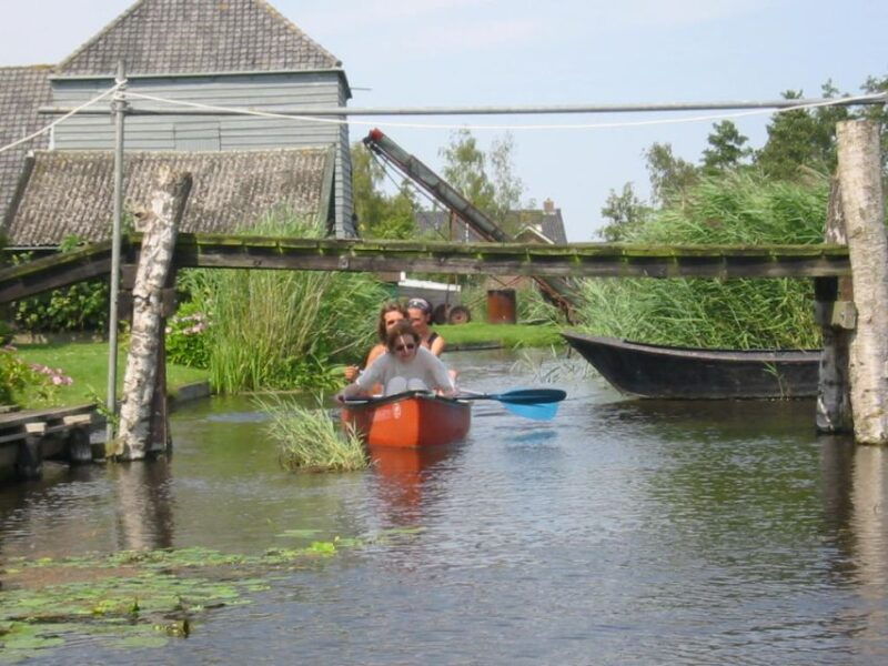 amsterdam-5-hour-guided-canoe-trip-in-the-wetlands