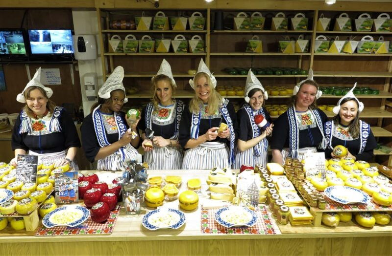 amsterdam-cheese-clogs-flowers-and-windmills-tour