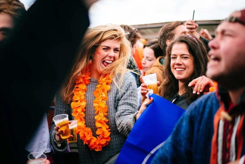 amsterdam-kings-day-pub-crawl-with-vip-club-entry