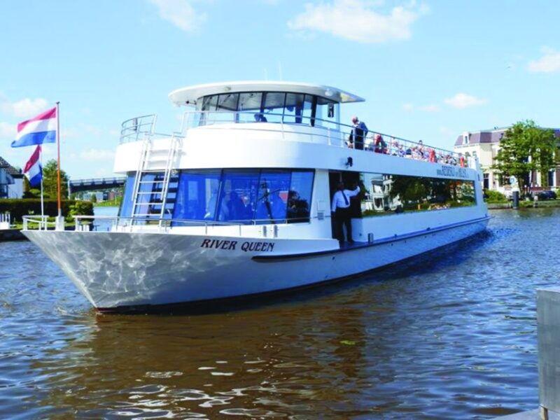 amsterdam-tour-to-keukenhof-gardens-with-windmill-cruise