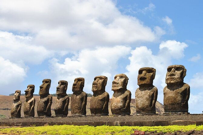 anakena-and-rapa-nui-culture-in-easter-island
