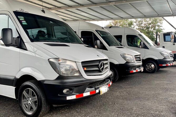 andaz-papagayo-shuttle