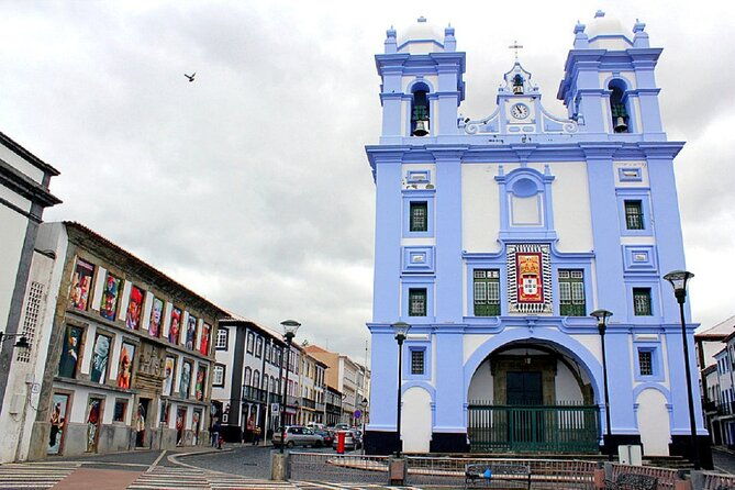 angra-do-heroismo-by-foot