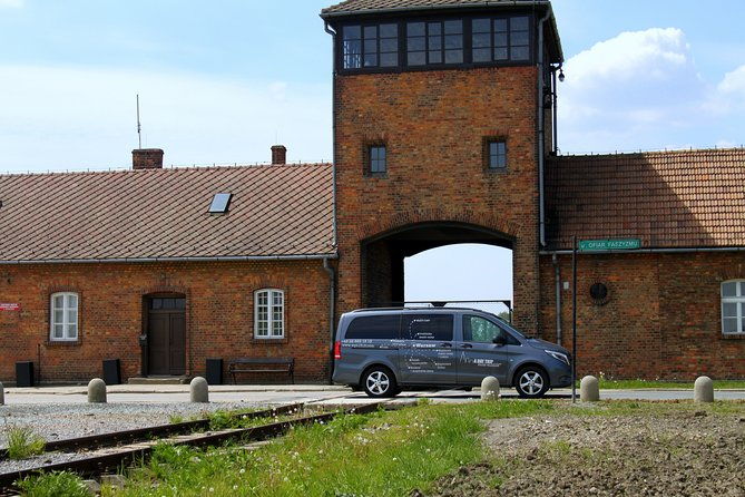 auschwitz-birkenau-concentration-extermination-camp-full-day-trip-from-warsaw