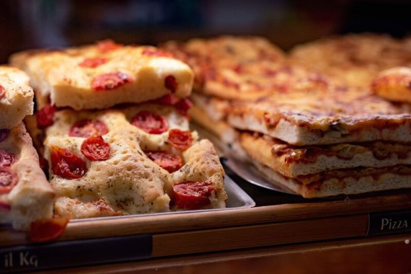 bari-private-or-shared-waking-tour-with-focaccia-tasting