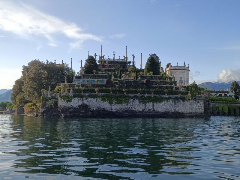 baveno-hop-on-hop-off-boat-tour-to-3-borromean-islands