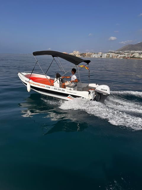 benalmadena-boat-rentals-with-no-license-needed