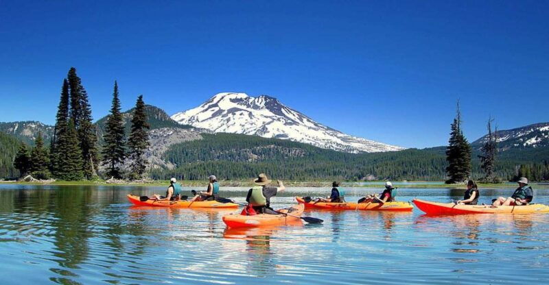bend-half-day-cascade-lakes-kayak-tour