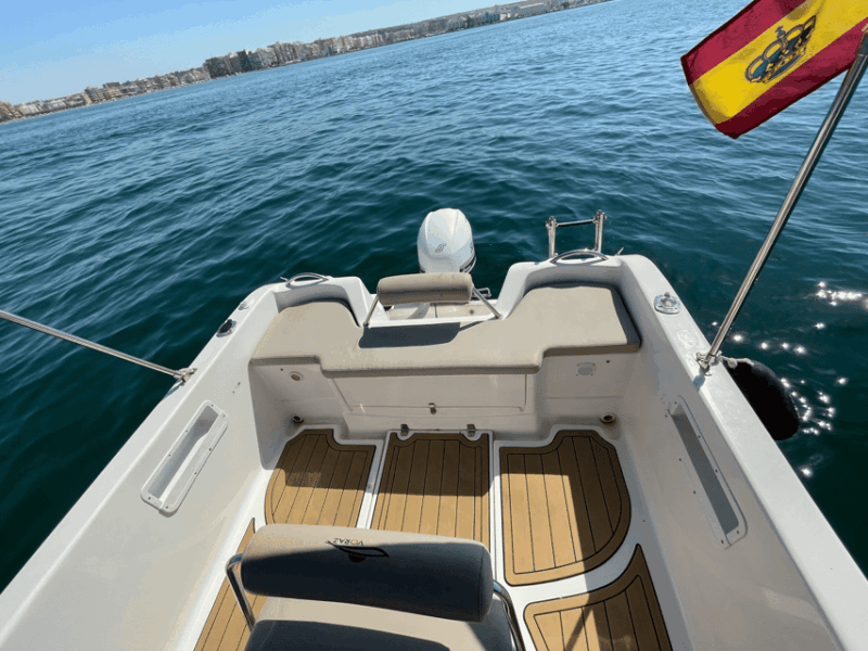 benidorm-voraz-motorboat-rental-no-license-needed