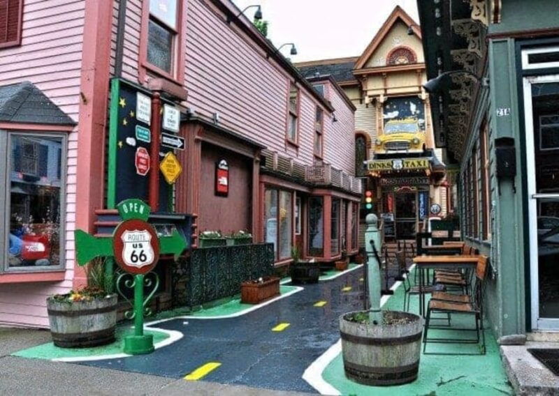 best-of-bar-harbor-food-walking-tour