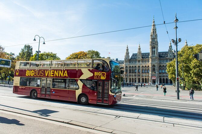 best-of-vienna-pass-schonbrunn-belvedere-big-bus-cruise
