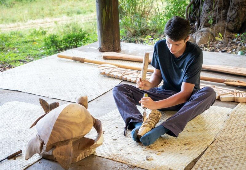 big-island-tiki-carving-workshop