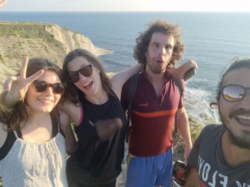 bike-with-pintxos-drinks-in-getxo-bilbaos-scenic-seaside