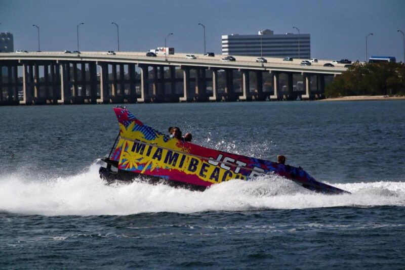biscayne-bay-jet-ski-rental-free-jet-boat-ride