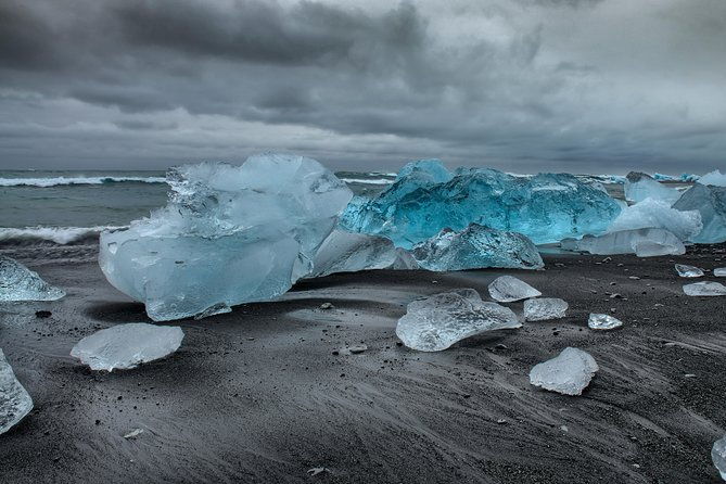 black-diamond-beach