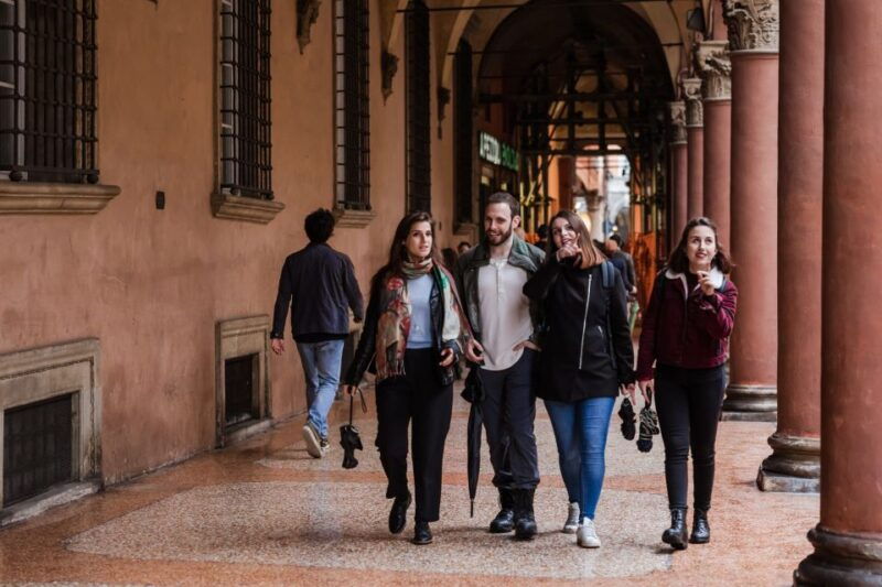 bologna-2-hour-private-locals-christmas