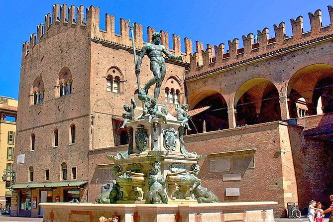 bologna-highlights-private-tour-with-top-rated-local-guide