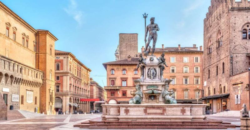 bologna-kid-friendly-guided-tour-of-the-city-highlights