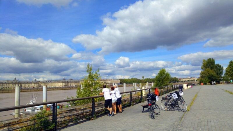 bordeaux-essentials-3-hour-bike-ride