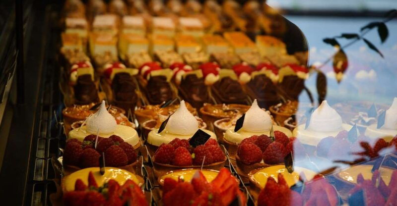 bordeaux-walking-tour-of-the-citys-best-bakeries
