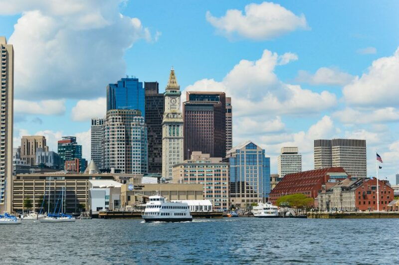 boston-historical-sightseeing-cruise