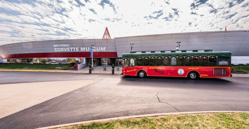bowling-green-city-sightseeing-tour-by-trolley