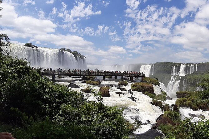 brazilian-side-of-the-cataracts-and-parque-das-aves-with-tickets