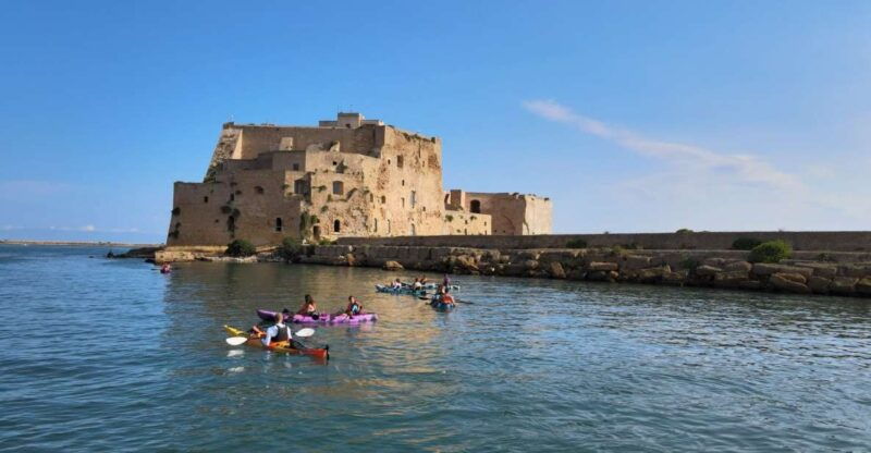 brindisi-kayaking-at-santandrea-island-turtle-watching