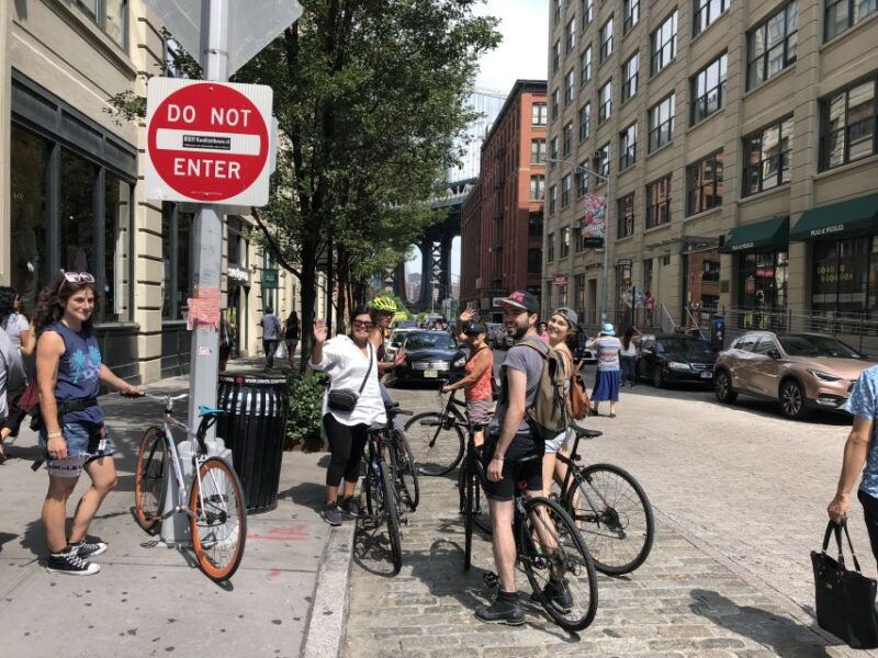 brooklyn-sightseeing-bike-tour-with-local-guide