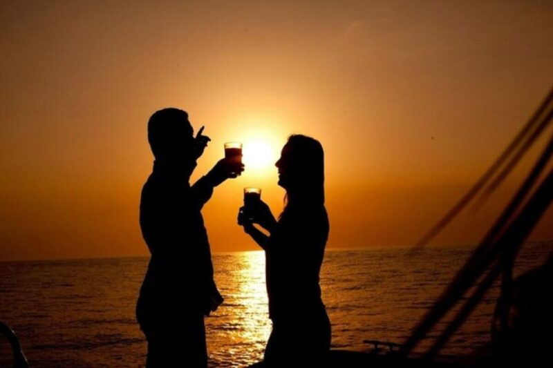 cadiz-private-sun-cruise-for-2-with-aperitivo-and-wine