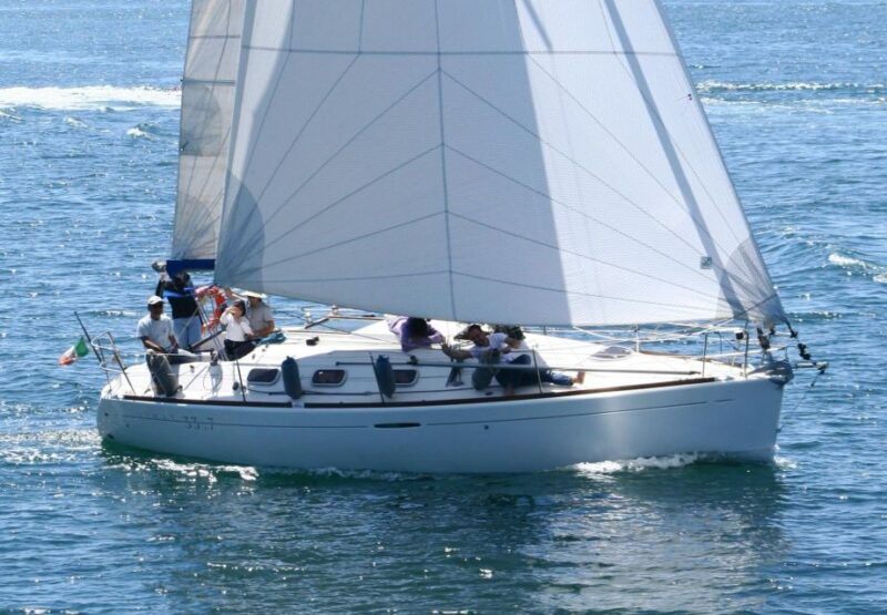cagliari-sailing-tour-to-devils-saddle-aboard-merak