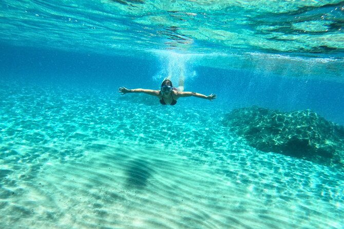 cala-gonone-snorkeling-in-the-orosei-gulf