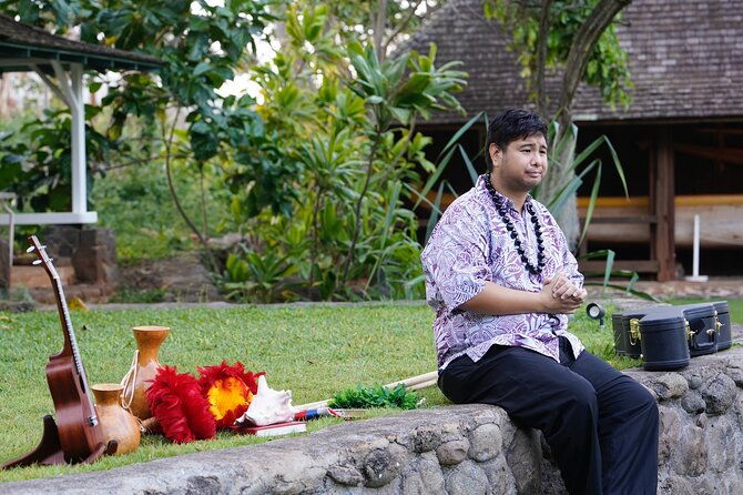 campfire-storytelling-of-hawaiis-dark-history-beneath-the-stars