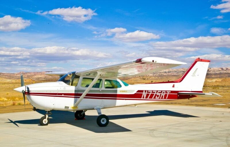 canyonlands-and-arches-national-park-scenic-airplane-flight