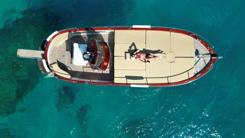 capri-private-boat-tour-with-skipper