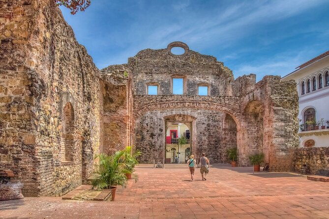 casco-viejo-private-walking-tour