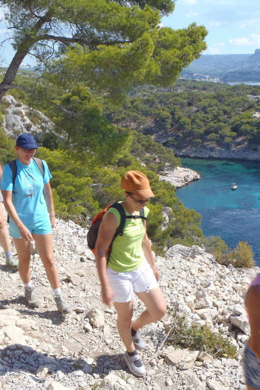 cassis-half-day-calanques-de-cassis-hike
