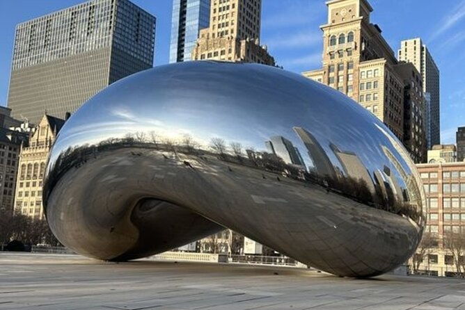 chicago-highlights-private-walking-tour-with-a-guide
